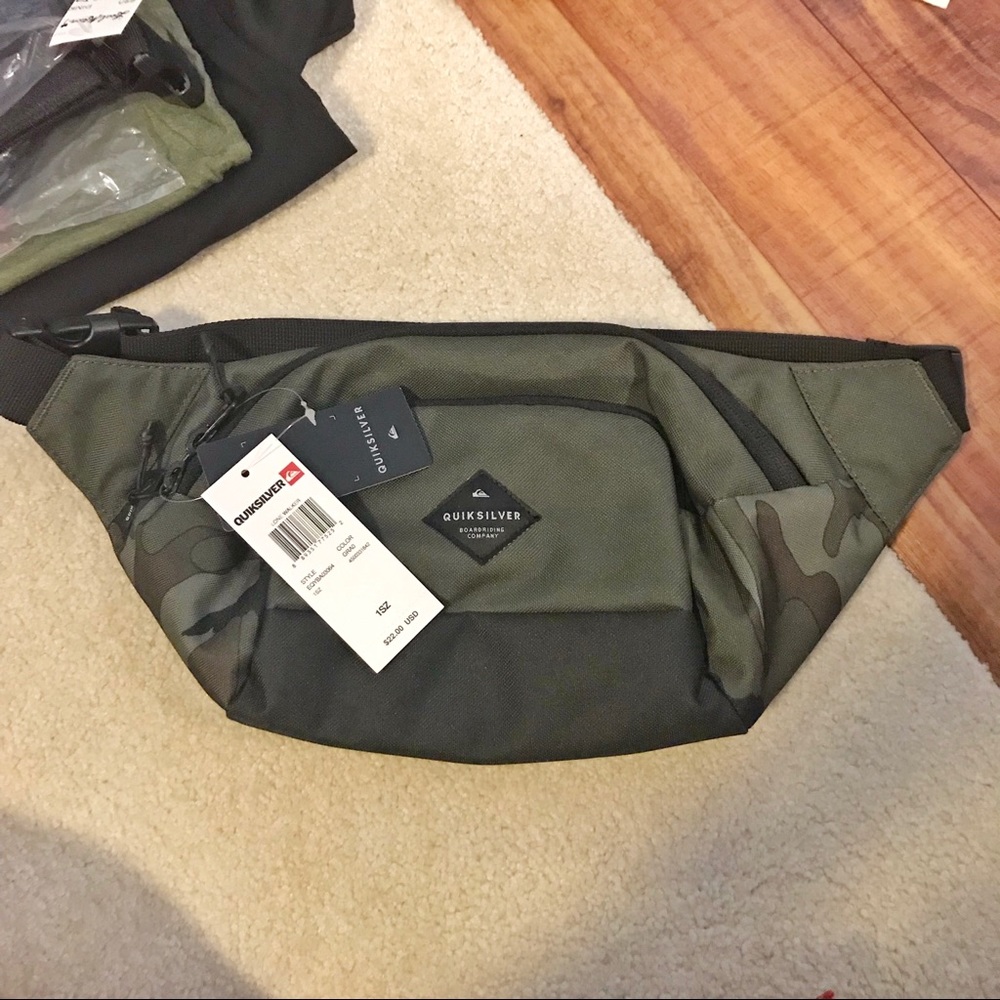 Quiksilver fanny pack